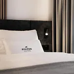 Falcon Pure - Summercard Included Hotel *