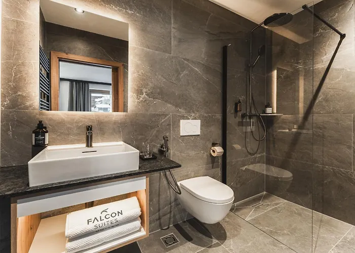 Falcon Pure - Summercard Included *