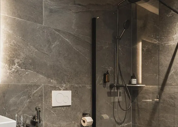 Falcon Pure - Summercard Included Hotel *